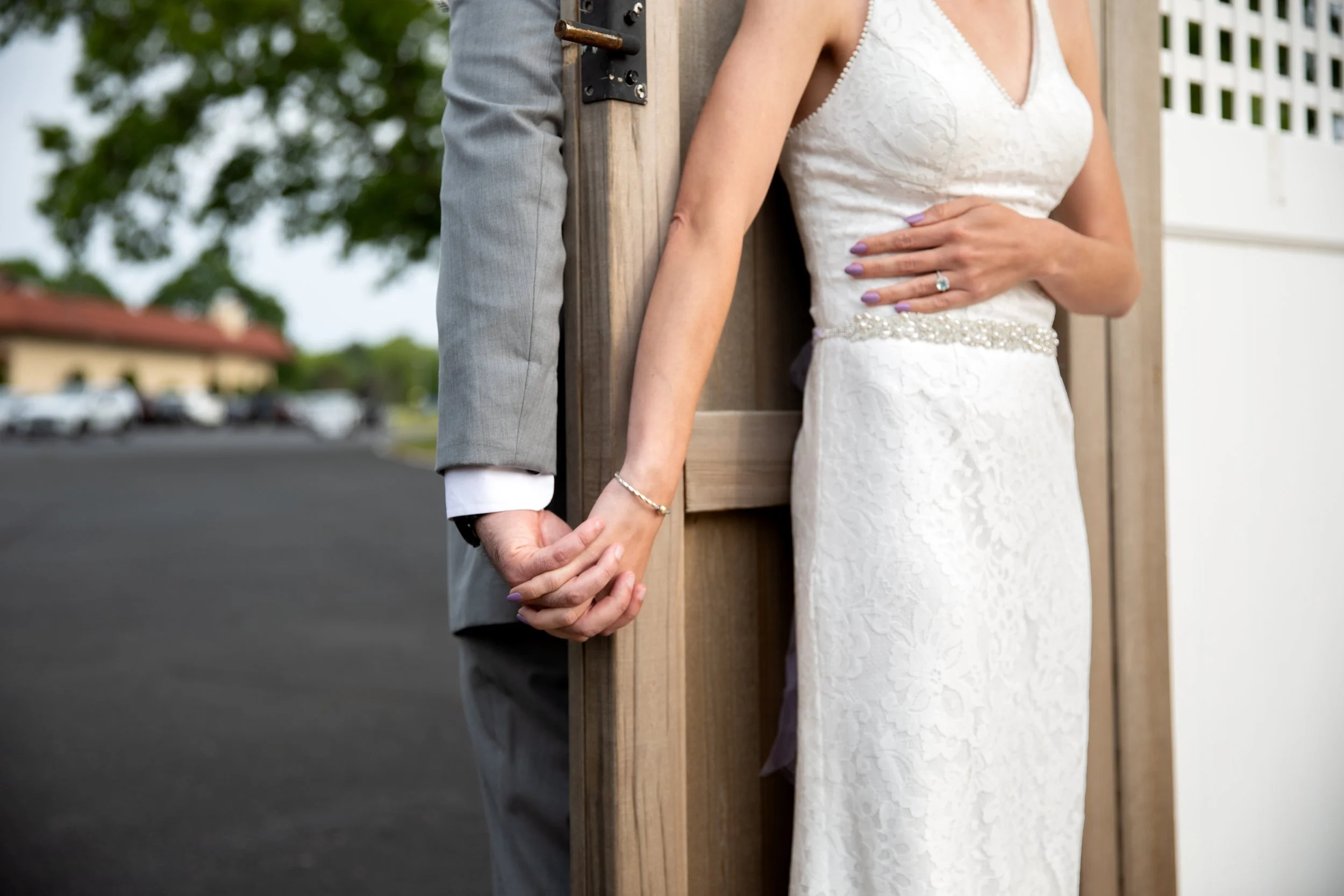 First Look vs. Aisle Reveal – The Wedding Photographer's Dilemma